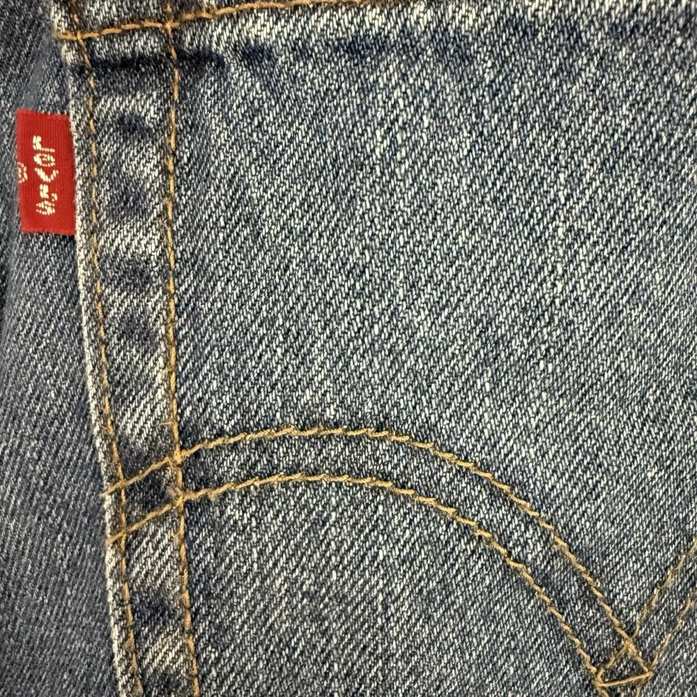 Y2K Levi's 550 Relaxed Fit 34x30(32x29) Stone Washed Denim Tapered 2009